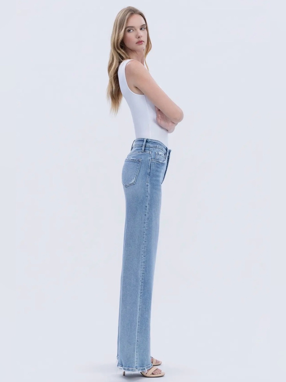 NWT Vervet by Flying Monkey Wide Leg High-Rise Women's Jeans Olivia in Hearten - Picture 2 of 7